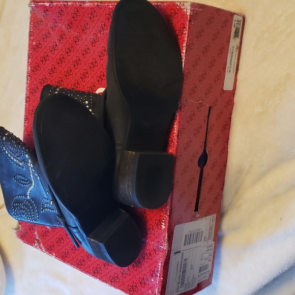 Guess Esperanz Boots sz 7.5 Black leather silver studded - Picture 3 of 8